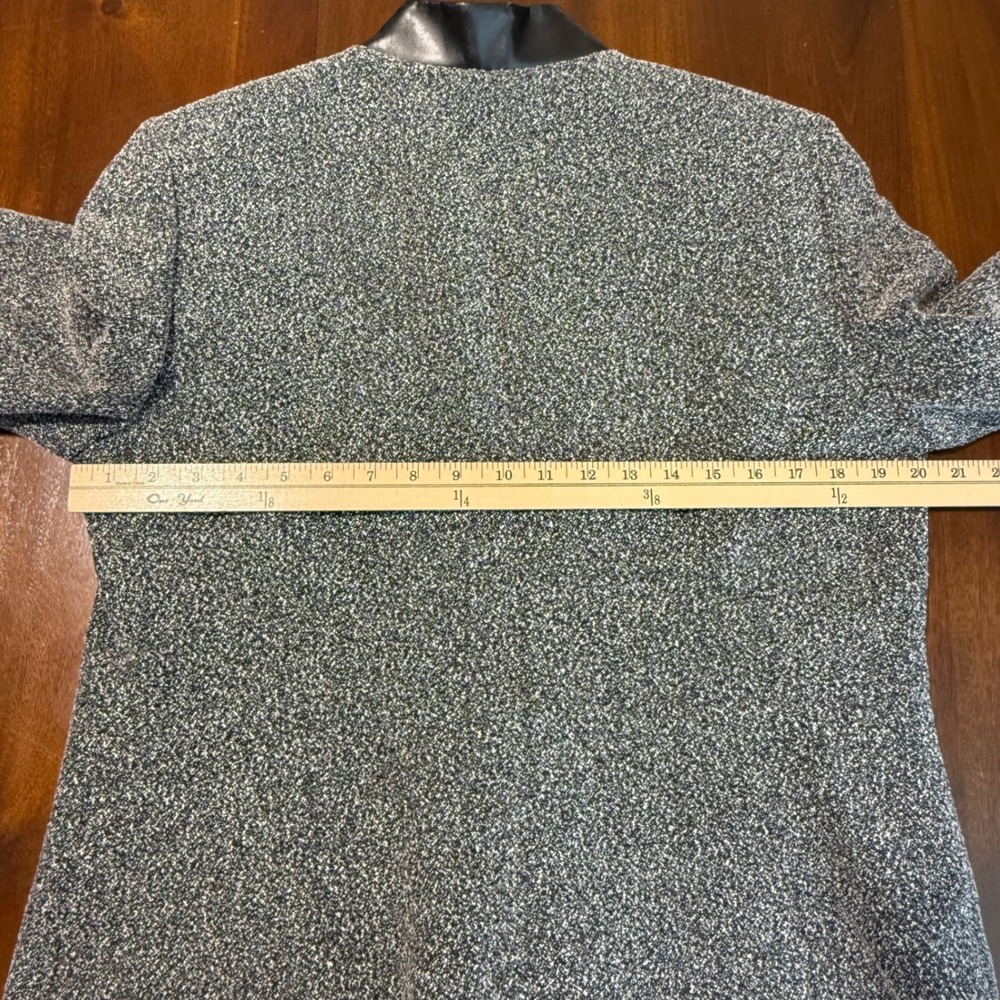 Kasper Womens Blazer Size 12 Gray Tweed Faux Leather Tuxedo Collar Career - Picture 12 of 13